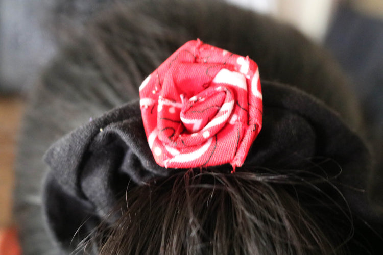 Bandana Rose Scrunchy - Cultura Life Design